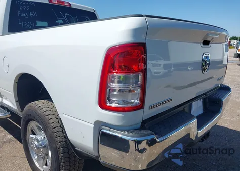 2022 Ram 2500 from USA, damaged, VIN 3C6UR5DL4NG104364